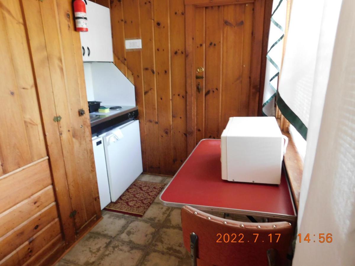 Carroll Patio Motor Court汽车旅馆 外观 照片
