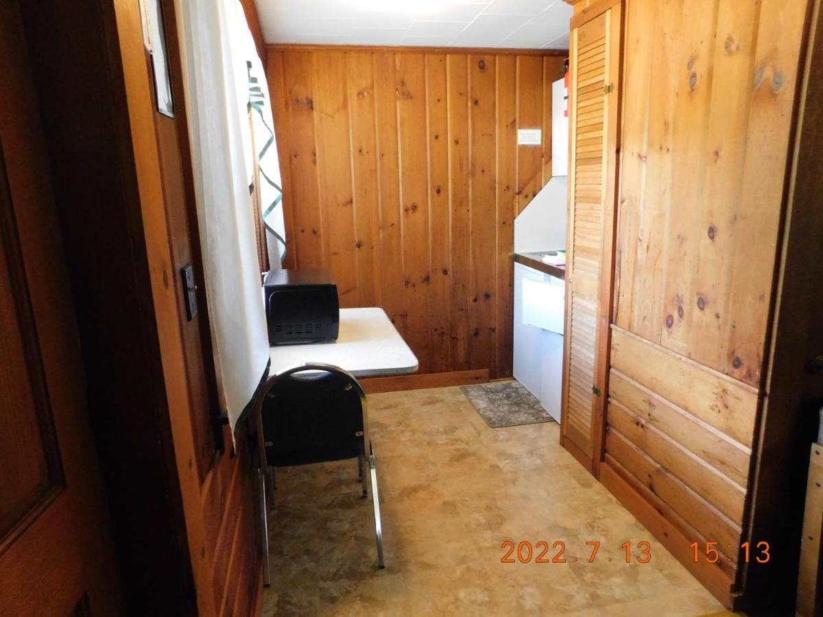 Carroll Patio Motor Court汽车旅馆 外观 照片